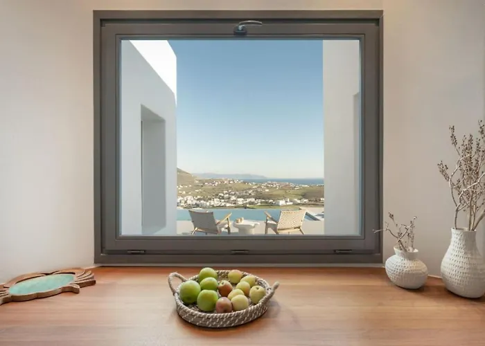 Sunrise Poem 2 וילה